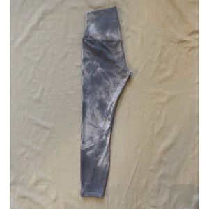 Bleach wash leggings